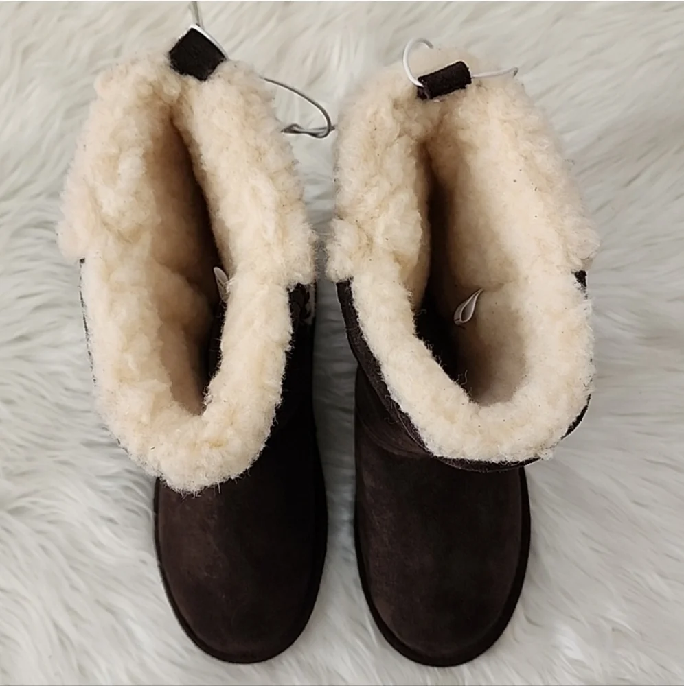 Bearpaw Alexandra Wool Sheep Skin Mid Calf Winter Boots